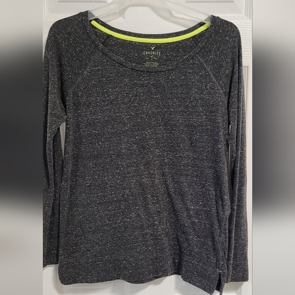 American Eagle Basic Favorite T Size Medium Charcoal Grey - Picture 1 of 9
